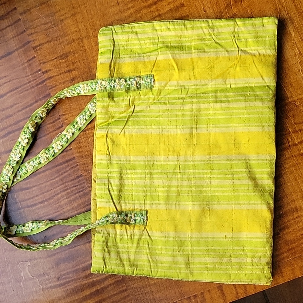 BRAVURA SILK BAG